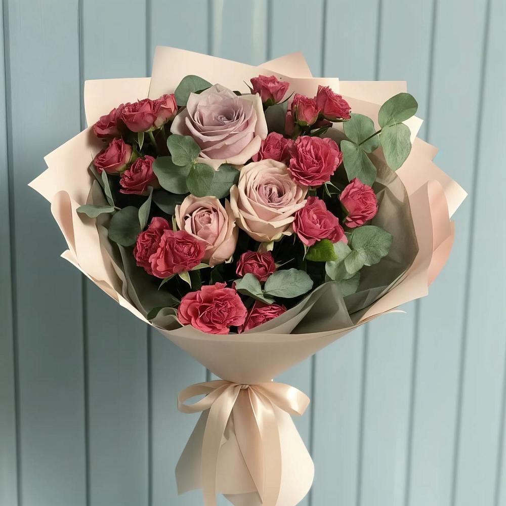 Букет цветов из: Гвоздики и Розы в Белая глина