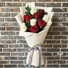Букет цветов из:  Розы в Белая глина