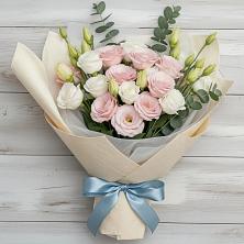 Букет цветов из:  Лизиантусы в Белая глина