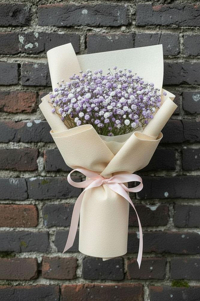 Букет цветов из: Гипсофила в Белая глина