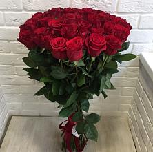 Букет Красные розы Гран При #REPLACE_PRED# Белая глина