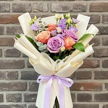 Букет цветов из:  Лизиантусы и Розы #REPLACE_PRED# Белая глина