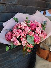 Букет цветов из:  Розы в Белая глина