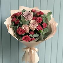 Букет цветов из:  Гвоздики и Розы в Белая глина