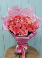 Букет 15 Розовых роз Равель в Белая глина