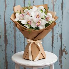 Букет цветов из:  Орхидеи и Розы в Белая глина